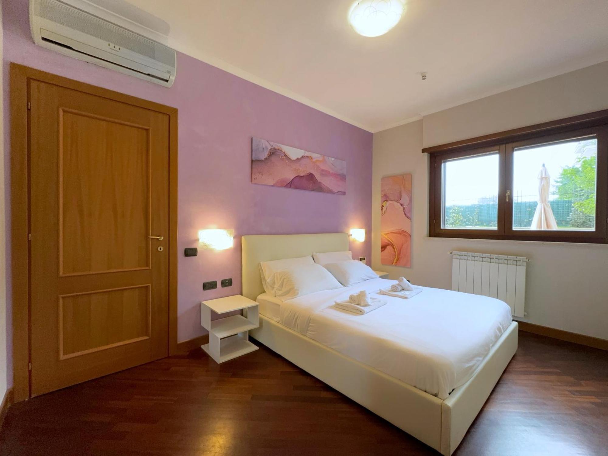 Sun Nest Apartment - Terrace & Garage 피우미치노 외부 사진